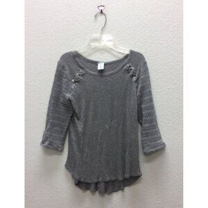 Arizona Jean Co Girls Size XL Shirt Gray 3/4 Sleeve Top Cross Cross Details